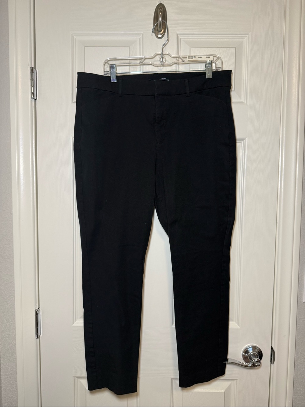 Old Navy Women's High-Rise Pixie Skinny - Black
